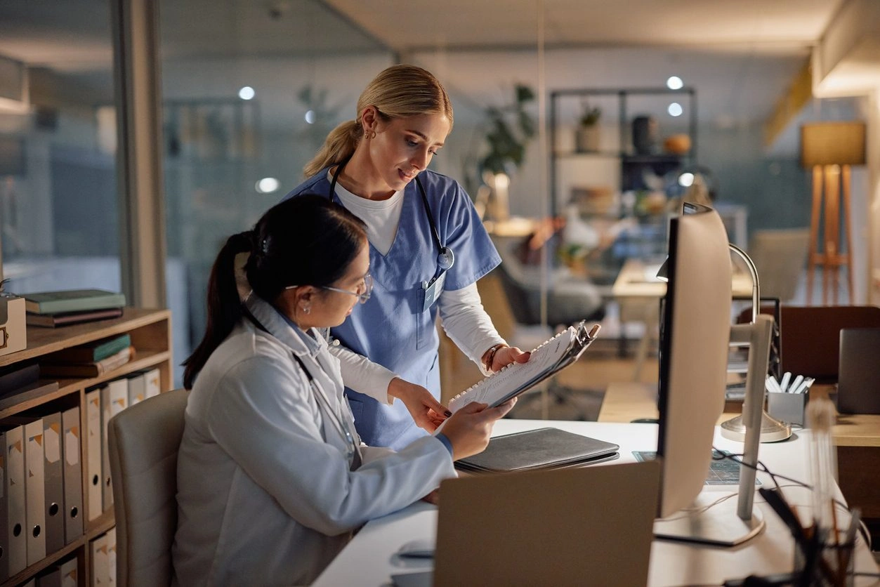 Why Nurse Triage Needs More Than an EHR: Enhance Care with CRM Tools