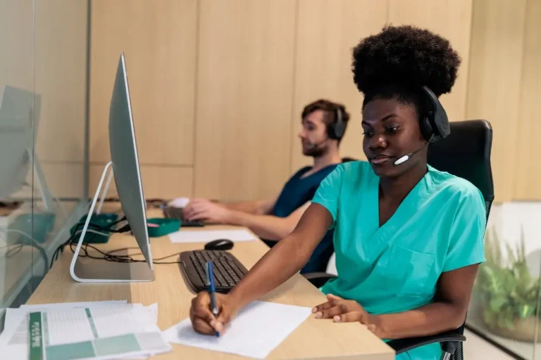 Forrester’s Healthcare CX Platform Report: What Leaders Should Look For
